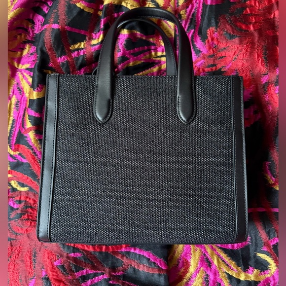 Kate Spade x I Love NY Embellished Manhattan Small Tote Bag - Picture 7 of 12